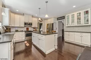 40 Quakertown Rd, Franklin Township, NJ 08867 - Photo 18