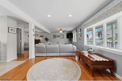 1 Highview Ave, Totowa, NJ 07512 - Photo 8