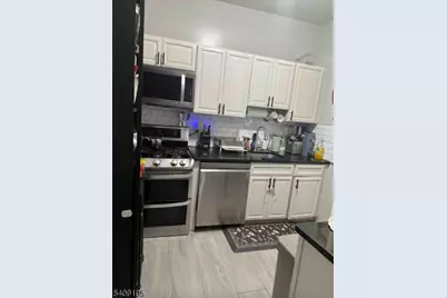 15 Harrison Pl, Clifton, NJ 07011 - Photo 4