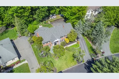 14 Fox Run, North Caldwell, NJ 07006 - Photo 38