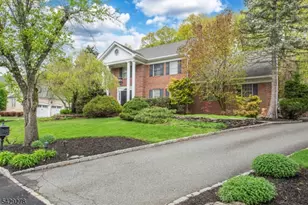 14 Fox Run, North Caldwell, NJ 07006 - Photo 1