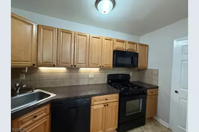 39 Glenridge Ave #1, Montclair, NJ 07042 - Photo 4