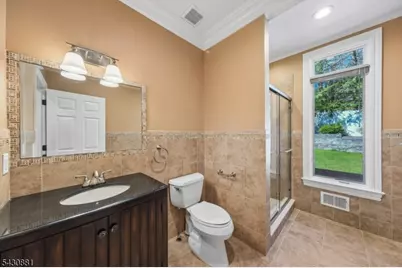 14 Oshaughnessy Lane, Closter, NJ 07624 - Photo 16