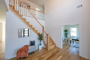 7 Emerald Dr, Hardyston Township, NJ 07419 - Photo 4