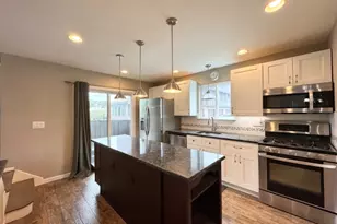 3311 Bloomingdale Dr, Hillsborough Township, NJ 08844 - Photo 10
