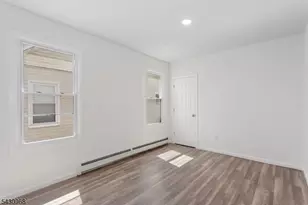 226 N Clinton St, East Orange, NJ 07017 - Photo 20
