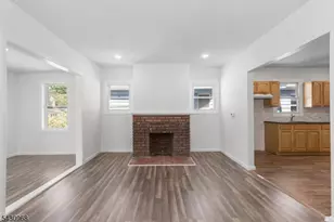 226 N Clinton St, East Orange, NJ 07017 - Photo 14