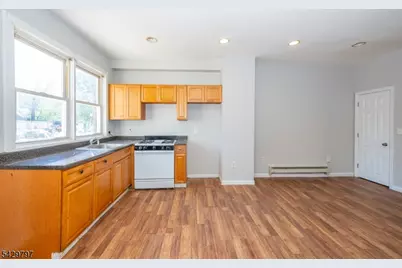 162 E Main St, Prospect Park, NJ 07508 - Photo 6