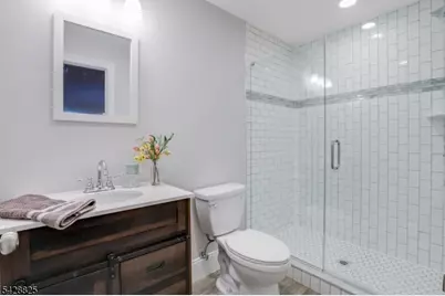 63 Hillside Ave, Livingston, NJ 07039 - Photo 18
