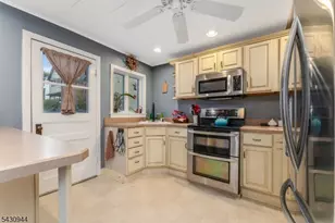 64 Brunswick Ave, Bloomsbury, NJ 08804 - Photo 10