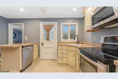 64 Brunswick Ave, Bloomsbury, NJ 08804 - Photo 12