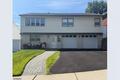 852 Joralemon St, Belleville, NJ 07109 - Photo 1
