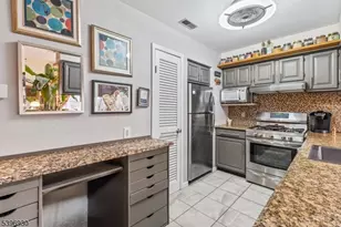 4 Sunrise Dr, Vernon Twp., NJ 07462 - Photo 4