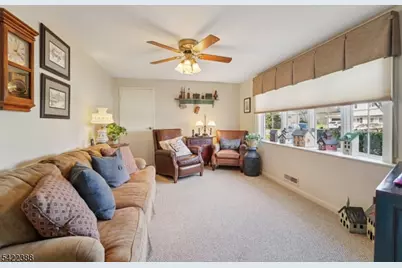 15 Ella Ln, Wayne, NJ 07470 - Photo 20