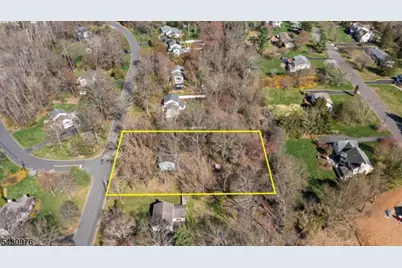 132 Goltra Dr, Bernards Township, NJ 07920 - Photo 4