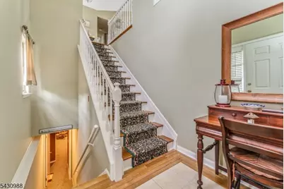 6 Wood Duck Ct, Allamuchy Township, NJ 07840 - Photo 2