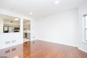 148 Forest Dr, Piscataway Township, NJ 08854 - Photo 12