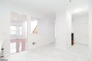 148 Forest Dr, Piscataway Township, NJ 08854 - Photo 20