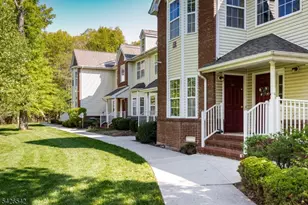 148 Forest Dr, Piscataway Township, NJ 08854 - Photo 2