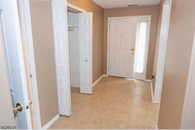 136 Arbor Way, Branchburg Township, NJ 08876 - Photo 22