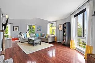 50 Pine St, Montclair Twp., NJ 07042 - Photo 1