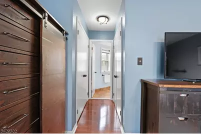 50 Pine St #215, Montclair Twp., NJ 07042 - Photo 14