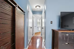 50 Pine St, Montclair Twp., NJ 07042 - Photo 14