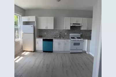 28 Niles St, Elizabeth, NJ 07202 - Photo 10