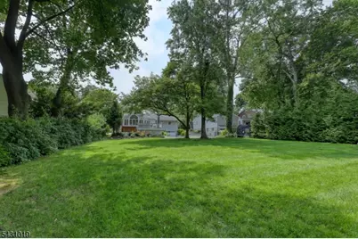 230 Pinelynn Rd, Glen Rock, NJ 07452 - Photo 28