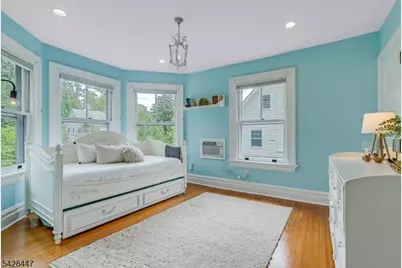 118 S Fullerton Ave, Montclair, NJ 07042 - Photo 32