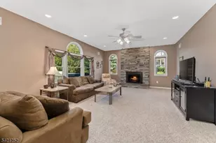 42 Southgate Dr, Clinton Township, NJ 08801 - Photo 22