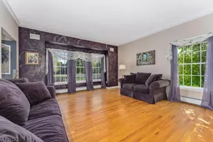 42 Southgate Dr, Clinton Township, NJ 08801 - Photo 8