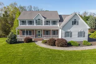 42 Southgate Dr, Clinton Township, NJ 08801 - Photo 2
