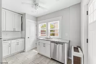 422 Faitoute Ave, Roselle Park, NJ 07204 - Photo 6