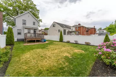 422 Faitoute Ave, Roselle Park, NJ 07204 - Photo 22