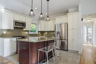 151 Fulton St, Clark Township, NJ 07066 - Photo 10