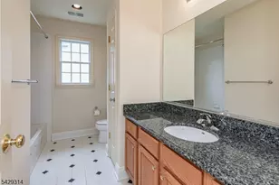 27 Bethpage Dr, Montgomery Township, NJ 08558 - Photo 32