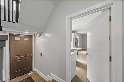 59 Locust Ave #1R, Wallington, NJ 07057 - Photo 4