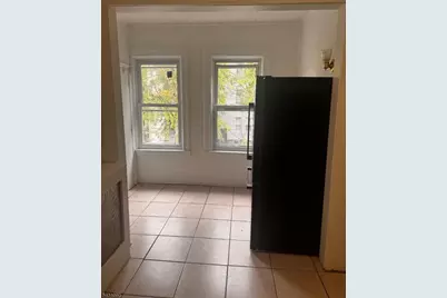 176 N 16th St #201, East Orange, NJ 07017 - Photo 4