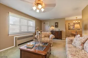 53 C Sandra Cir, Westfield, NJ 07090 - Photo 4