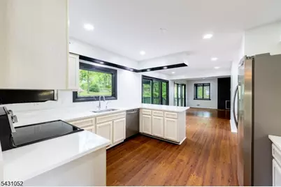 9 Wick Ln, Randolph Township, NJ 07869 - Photo 8