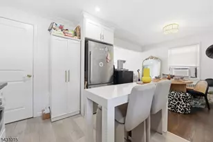 1091 Burnet Ave, Union Township, NJ 07083 - Photo 10