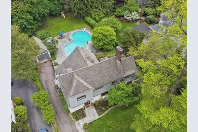 379 Highland Ave, Montclair, NJ 07043 - Photo 42