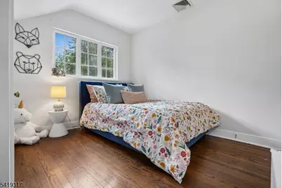 379 Highland Ave, Montclair, NJ 07043 - Photo 28