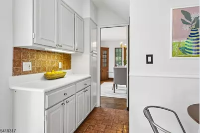 379 Highland Ave, Montclair, NJ 07043 - Photo 16