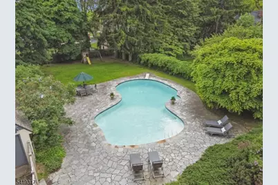 379 Highland Ave, Montclair, NJ 07043 - Photo 36