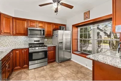 327 Smithwold Rd, Franklin Township, NJ 08873 - Photo 2