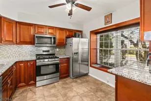 327 Smithwold Rd, Franklin Township, NJ 08873 - Photo 2