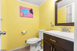 327 Smithwold Rd, Franklin Township, NJ 08873 - Photo 8