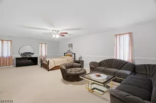 262 Timber Dr, Berkeley Heights Township, NJ 07922 - Photo 16